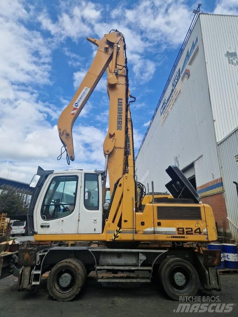 Liebherr A924C Bageri za prenos primarnih/sekundarnih sirovina