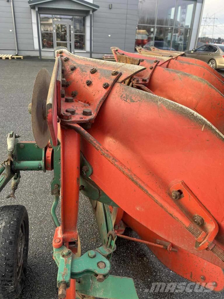 Kverneland E160-4-8 Plugovi obrtači