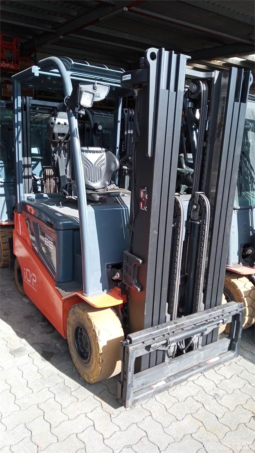 Toyota 8FBMKT25 Električni viljuškari