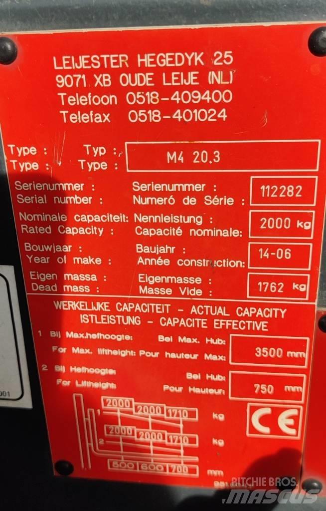 Moffett-kooi M4 Mobilni viljuškari