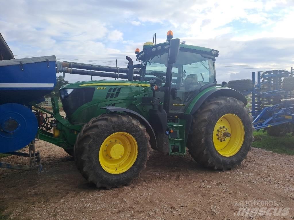 John Deere 6155R Traktori