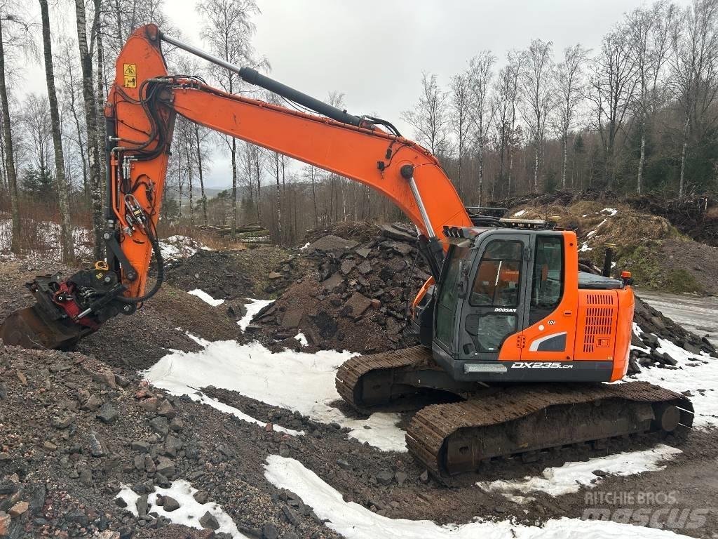 Doosan DX 235 LCR-5 Bageri guseničari
