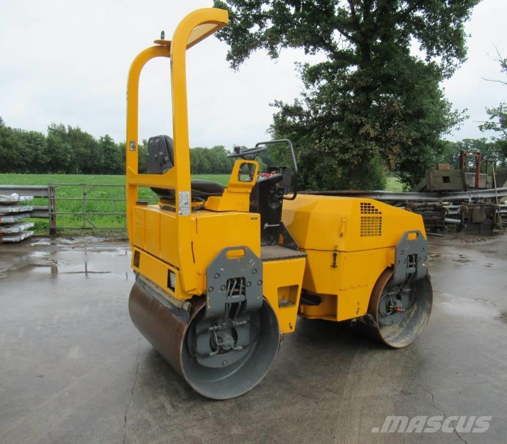 Bomag BW 135 AD-5 Valjci sa duplim bubnjem