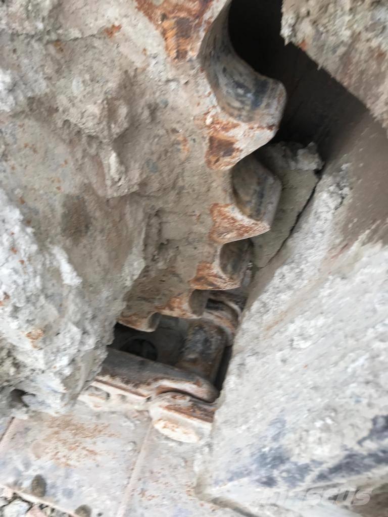CAT 365 C L ME Bageri guseničari