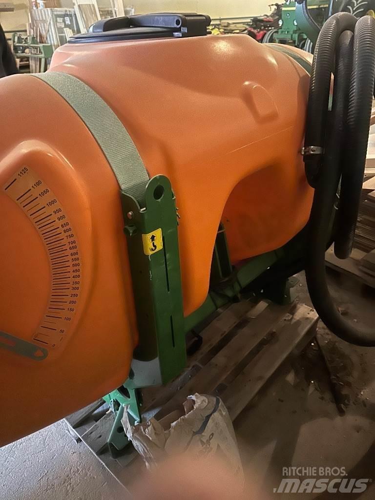 Amazone UF1201 Montirane prskalice