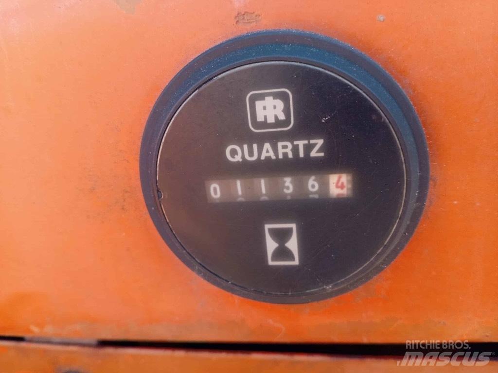 Ausa S 12 Damperi za gradilište