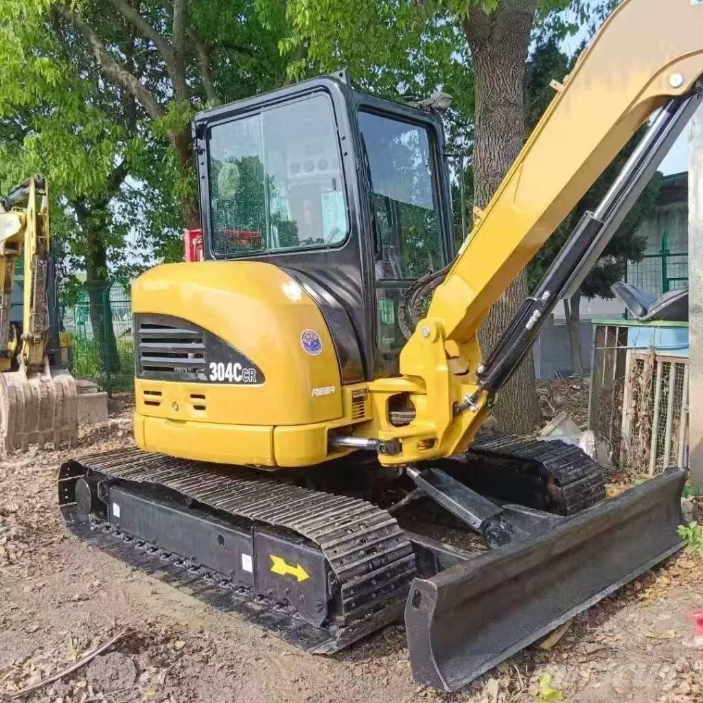 CAT 304CR Mini bageri < 7t