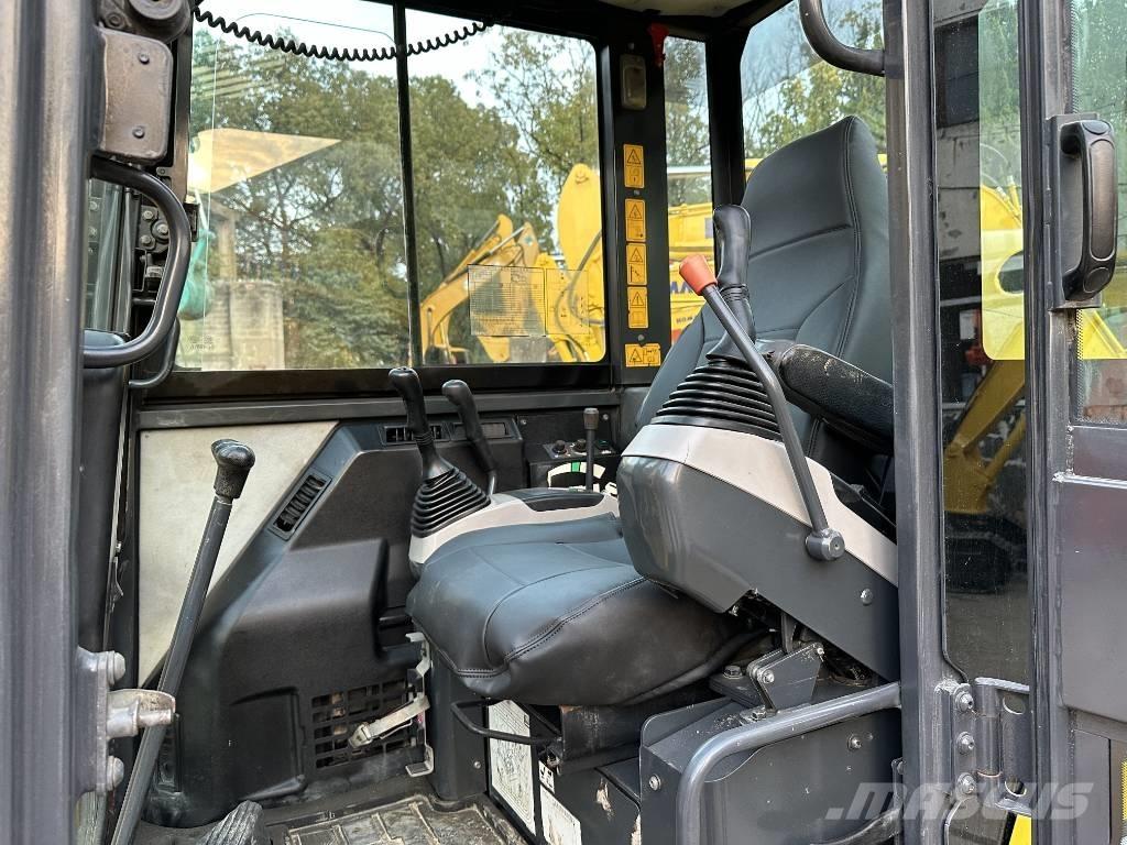 Komatsu PC 56-7 Mini bageri < 7t