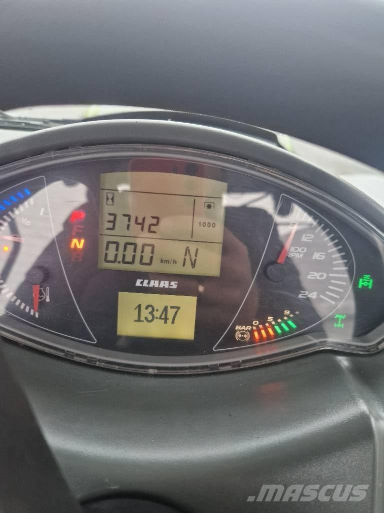 CLAAS Axion 960 Traktori