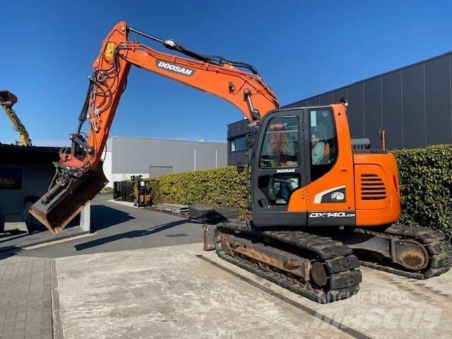 Doosan DX140LCR-5 Bageri guseničari