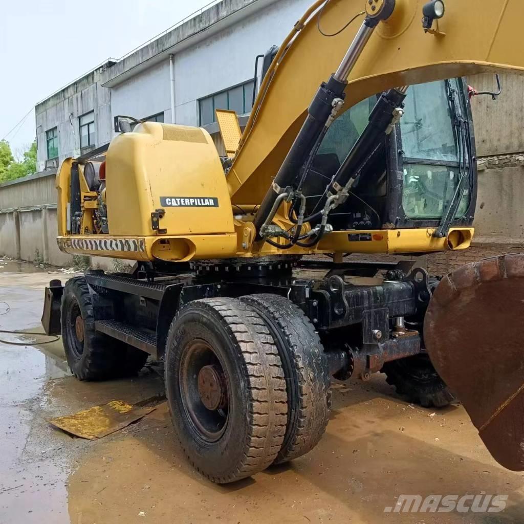 CAT M315D2 Bageri točkaši