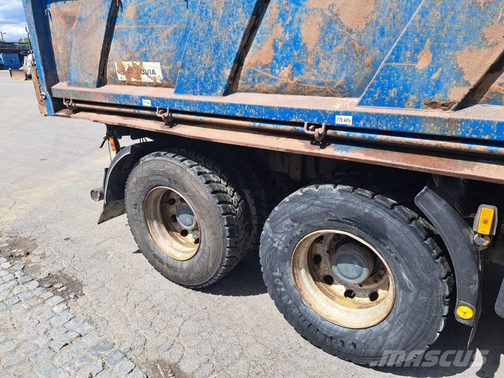 Tatra T 815-2 6x6 Kiperi kamioni