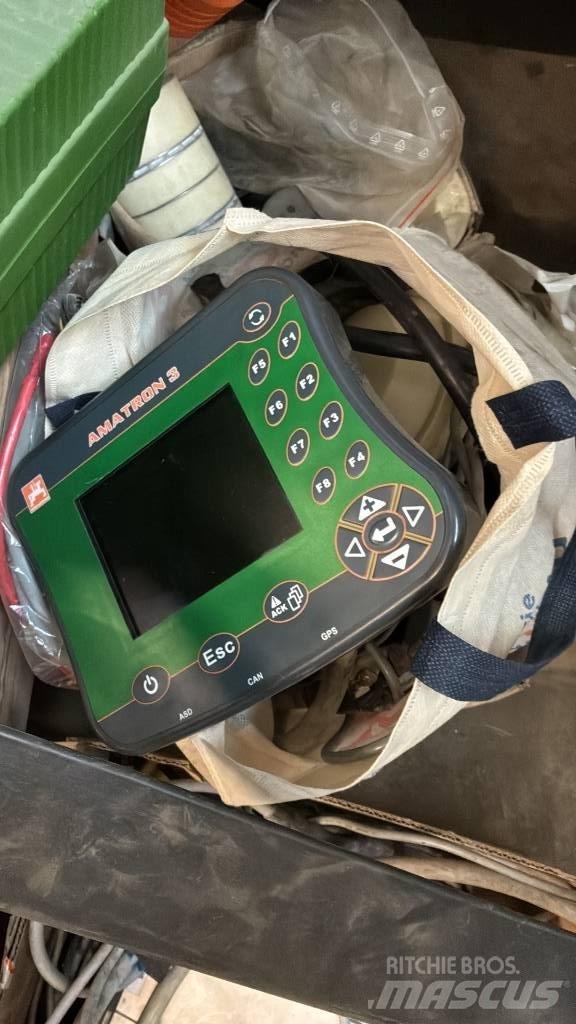 Amazone ZA-TS 4200 Rasturači mineralnog đubriva