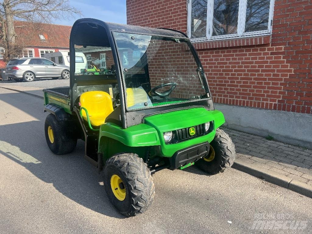 John Deere Gator TS Pomoćne mašine