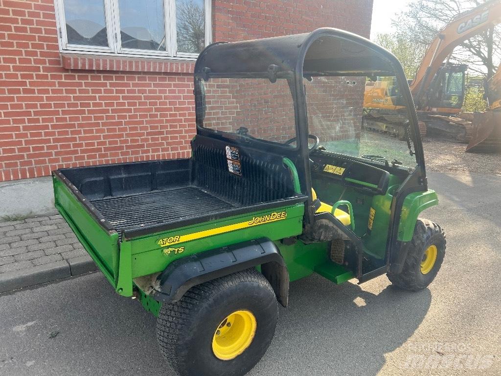 John Deere Gator TS Pomoćne mašine