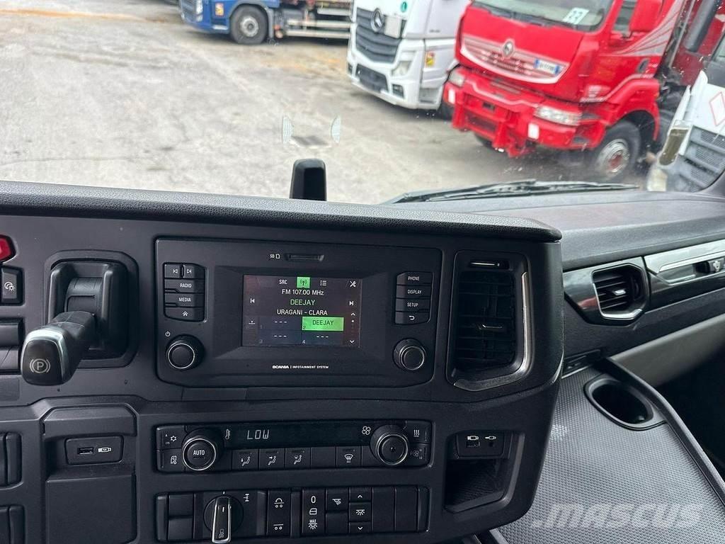 Scania R 520 Tegljači