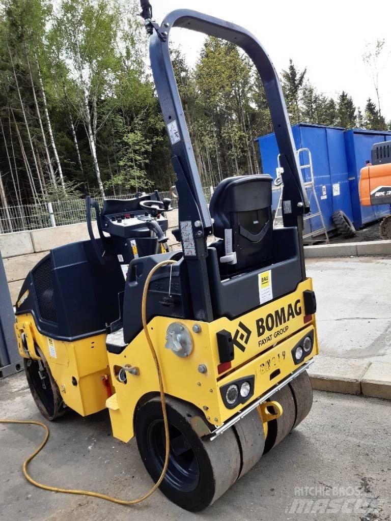 Bomag BW 100 AC-5 Valjci sa duplim bubnjem