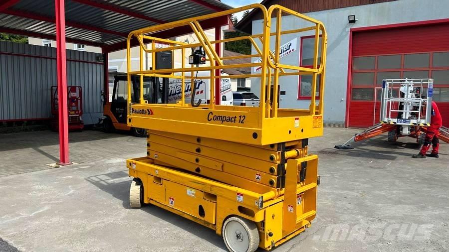 Haulotte Compact 12 Makazaste platforme