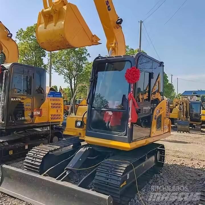 Komatsu PC70 Bageri guseničari
