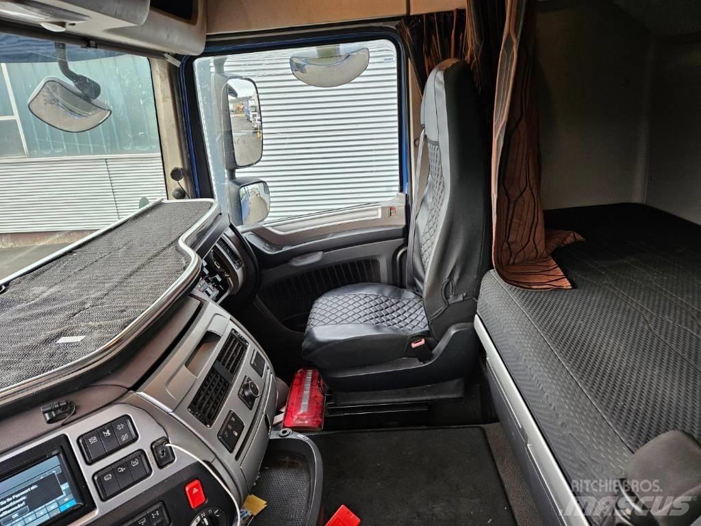 DAF XF 530 Unfall Tegljači