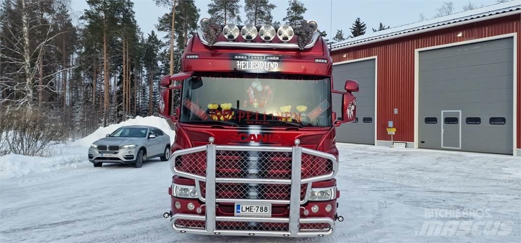 Scania P440 Kamioni za podizanje kablova