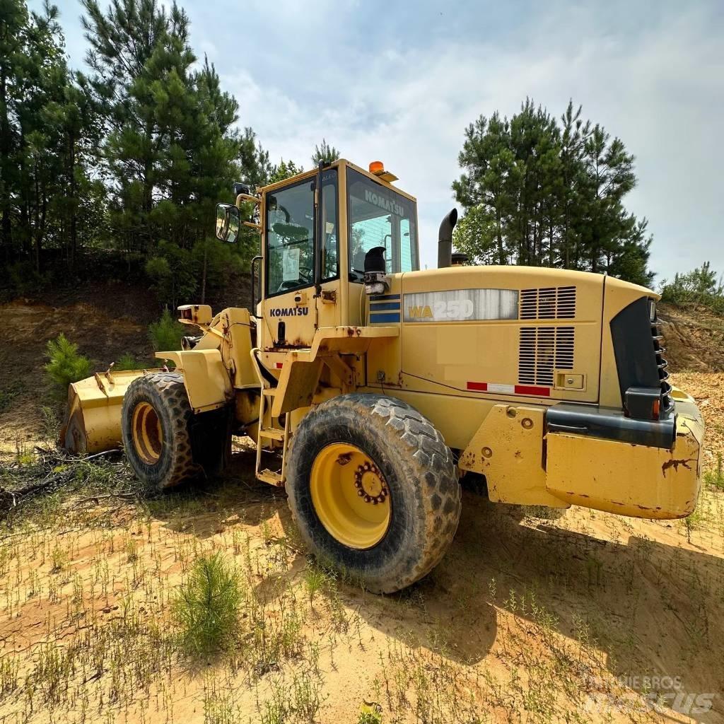 Komatsu WA 250 L-5 Utovarivači na točkove
