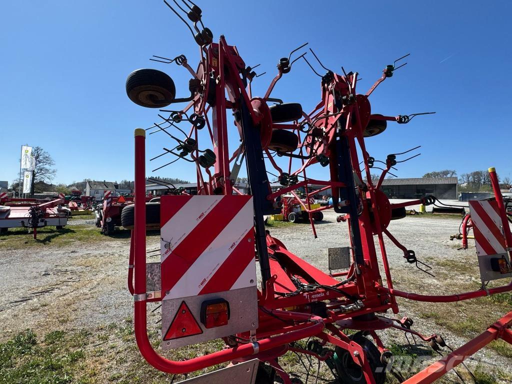 Kverneland 8090 Okretači i sakupljači sena