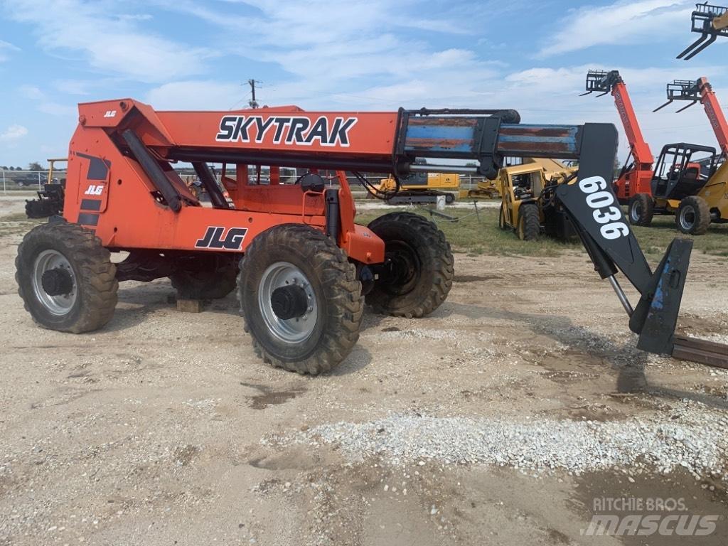 SkyTrak 6036 Teleskopski viljuškari