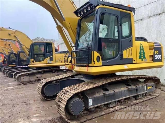 Komatsu PC 200 Bageri guseničari