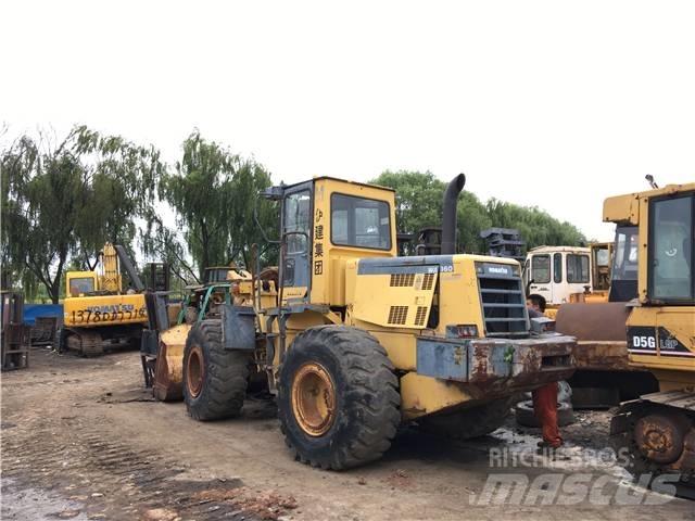 Komatsu WA360 Rovokopači