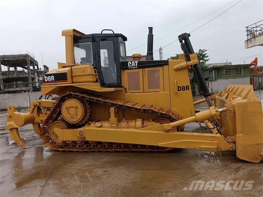 CAT D 8 R Buldožeri guseničari