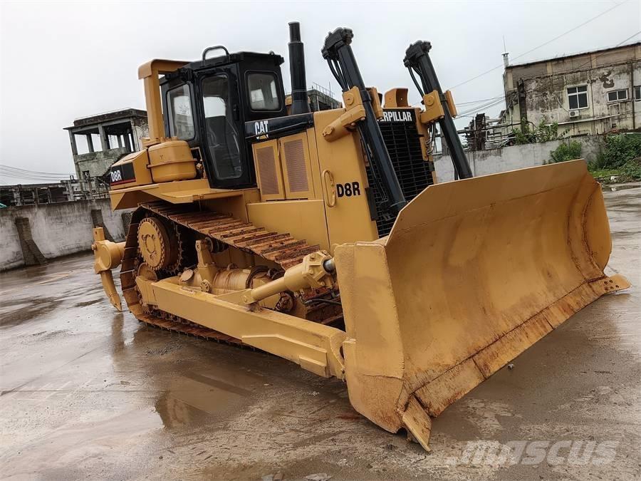 CAT D 8 R Buldožeri guseničari