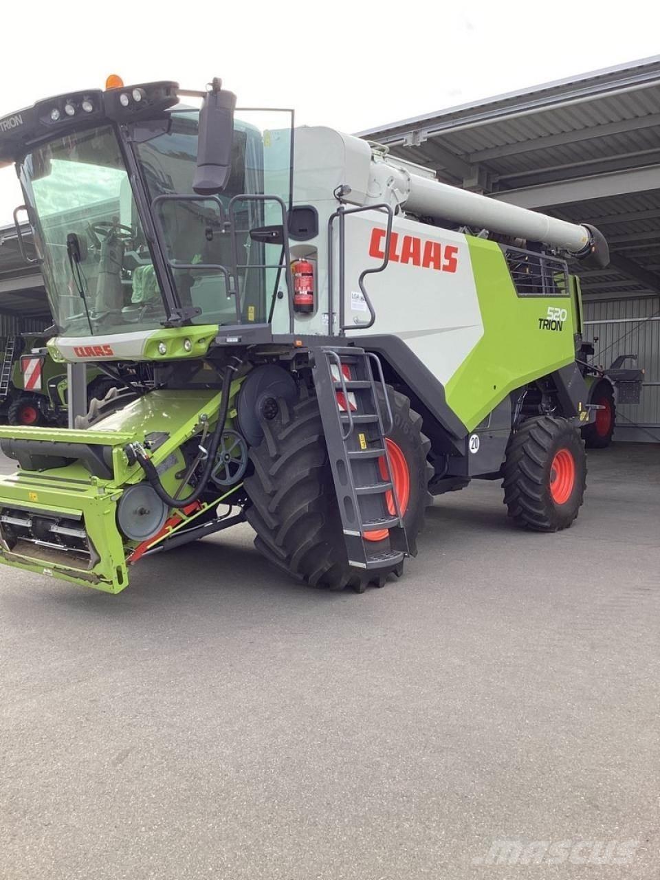 CLAAS Trion 520 Kombajni