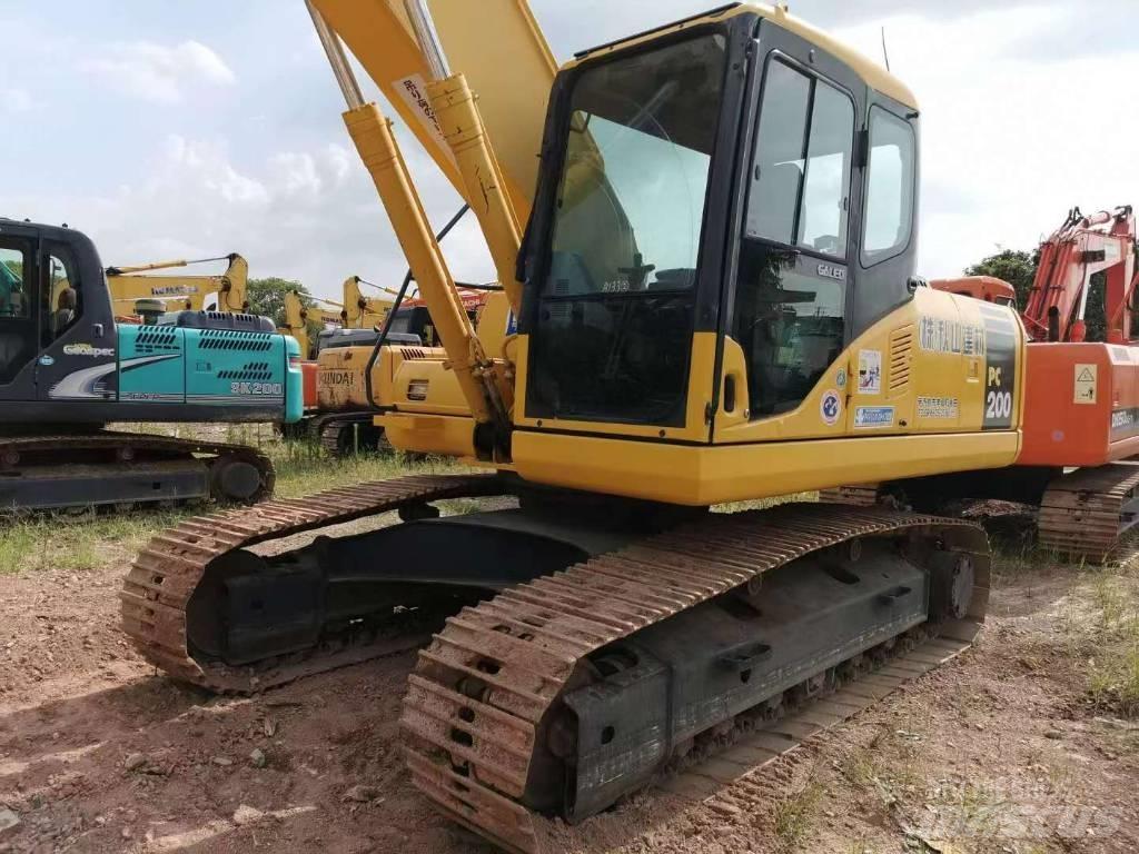 Komatsu PC 200 Bageri guseničari
