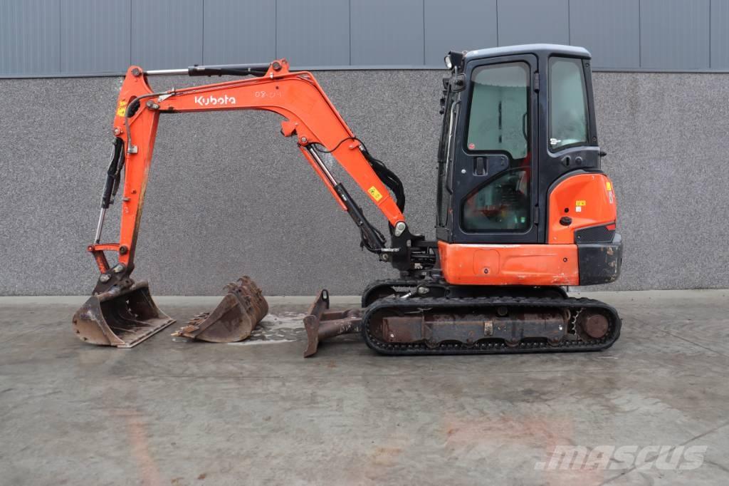 Kubota U 48-4 Mini bageri < 7t