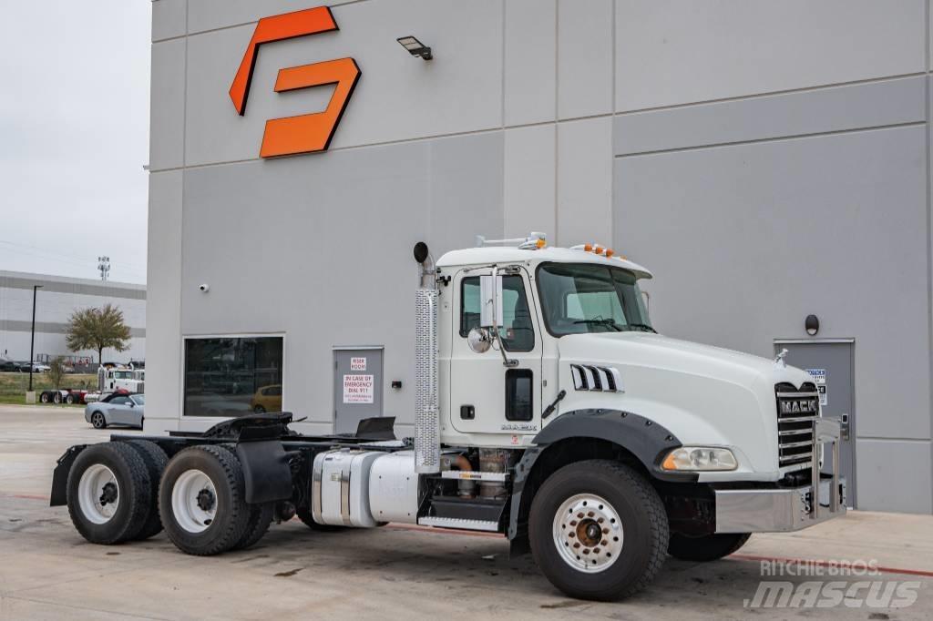 Mack Granite GU 813 Kiperi kamioni