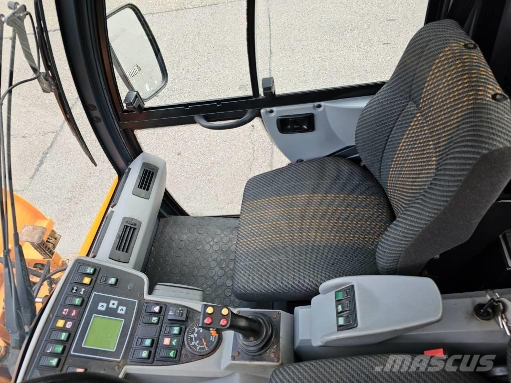Multicar Tremo X56 Vozila za prevoz opreme za rad