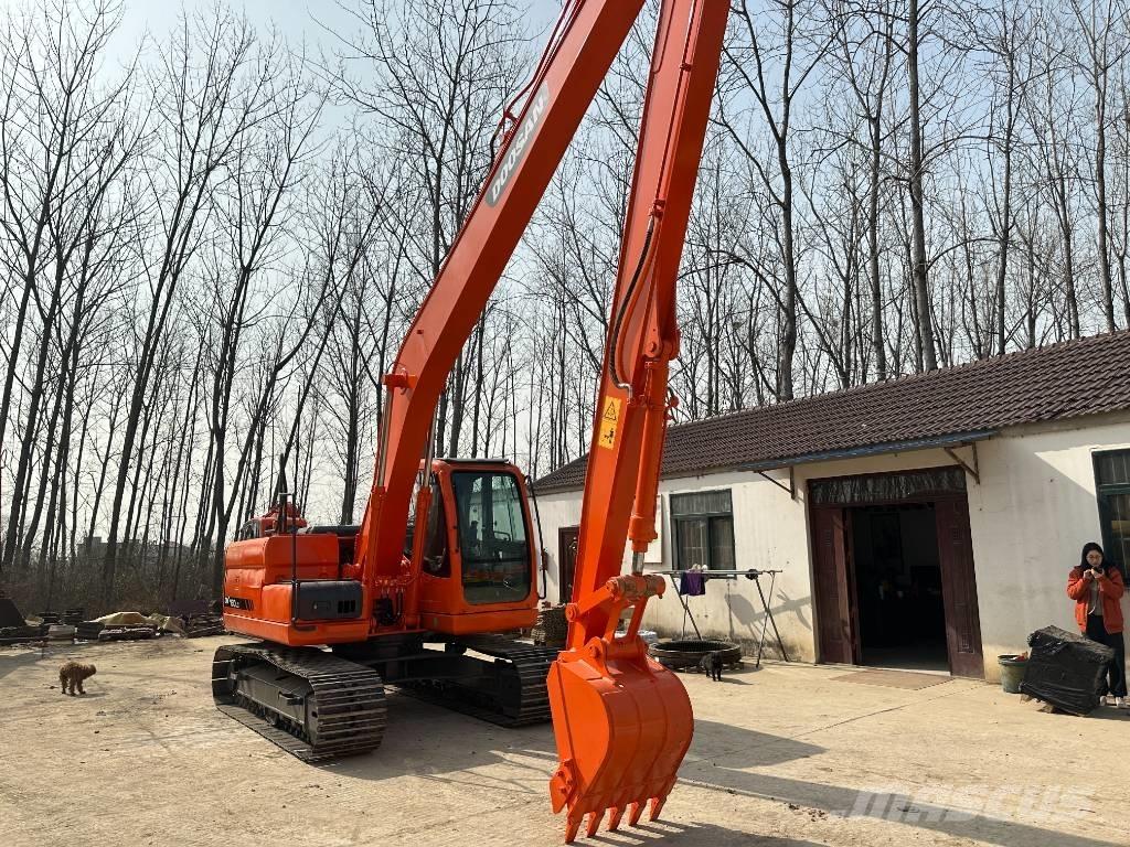 Doosan DX160C Bageri guseničari