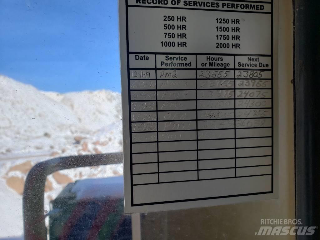 CAT D10R Buldožeri guseničari