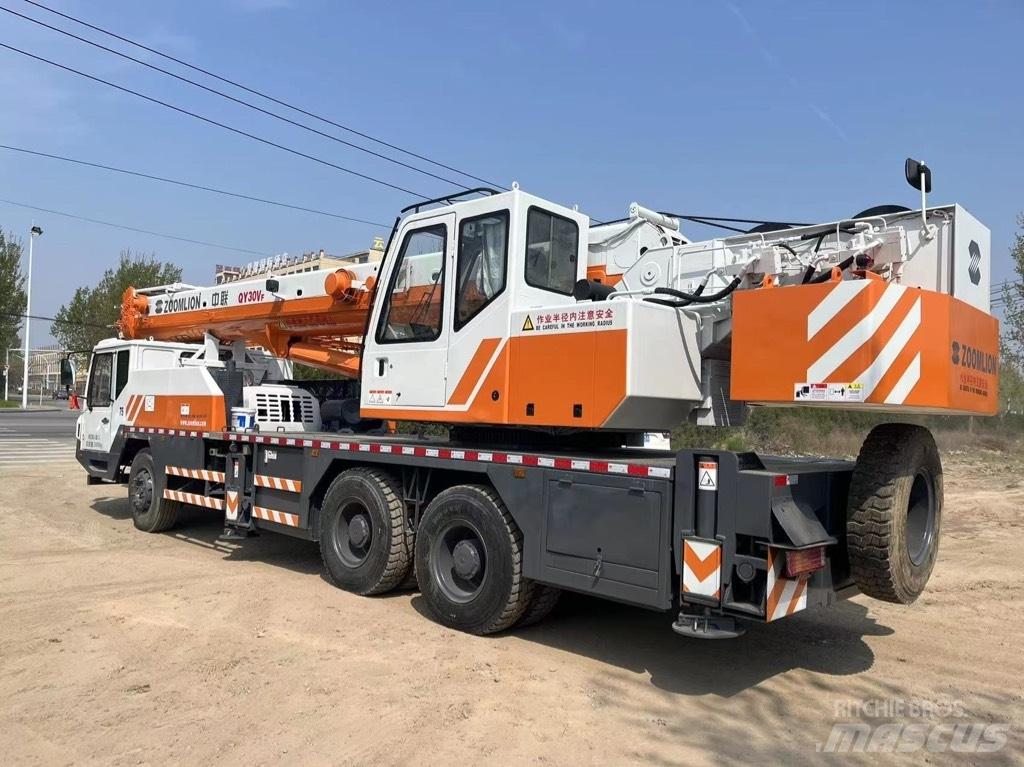 Zoomlion QY30V Polovne dizalice za sve terene