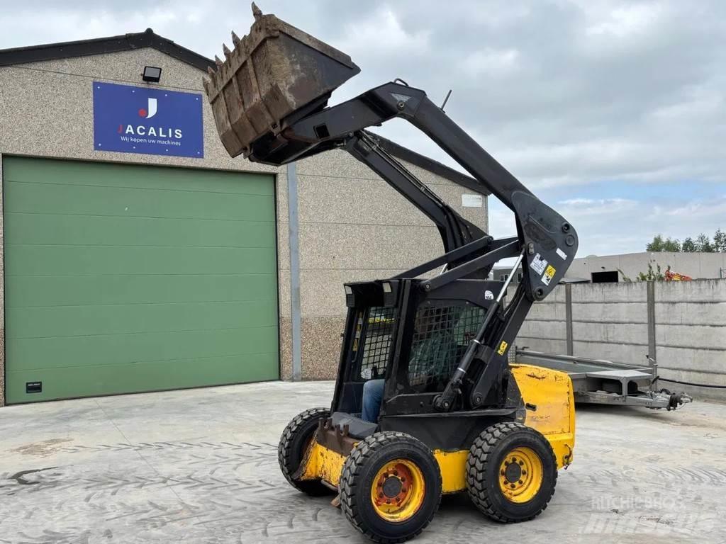 New Holland LS160 Skid steer mini utovarivači
