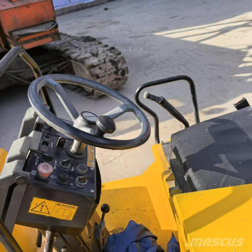 Dynapac CC142 Valjci sa duplim bubnjem