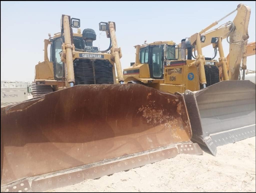 CAT D 8 R Buldožeri guseničari