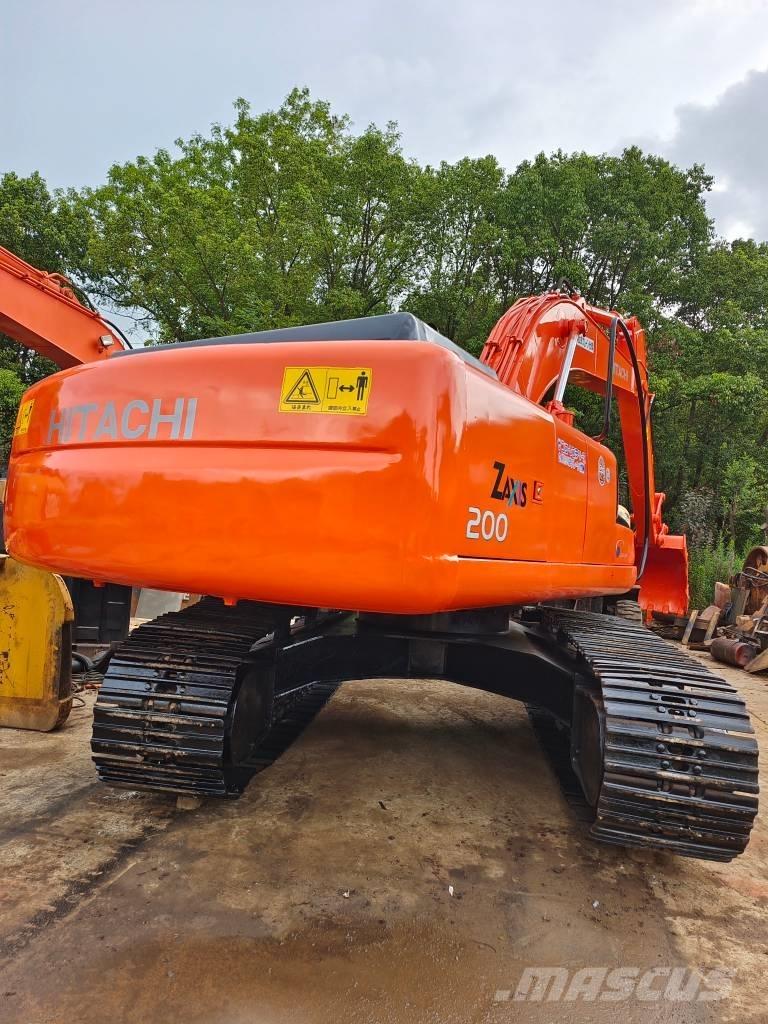 Hitachi EX 200-1 Bageri guseničari