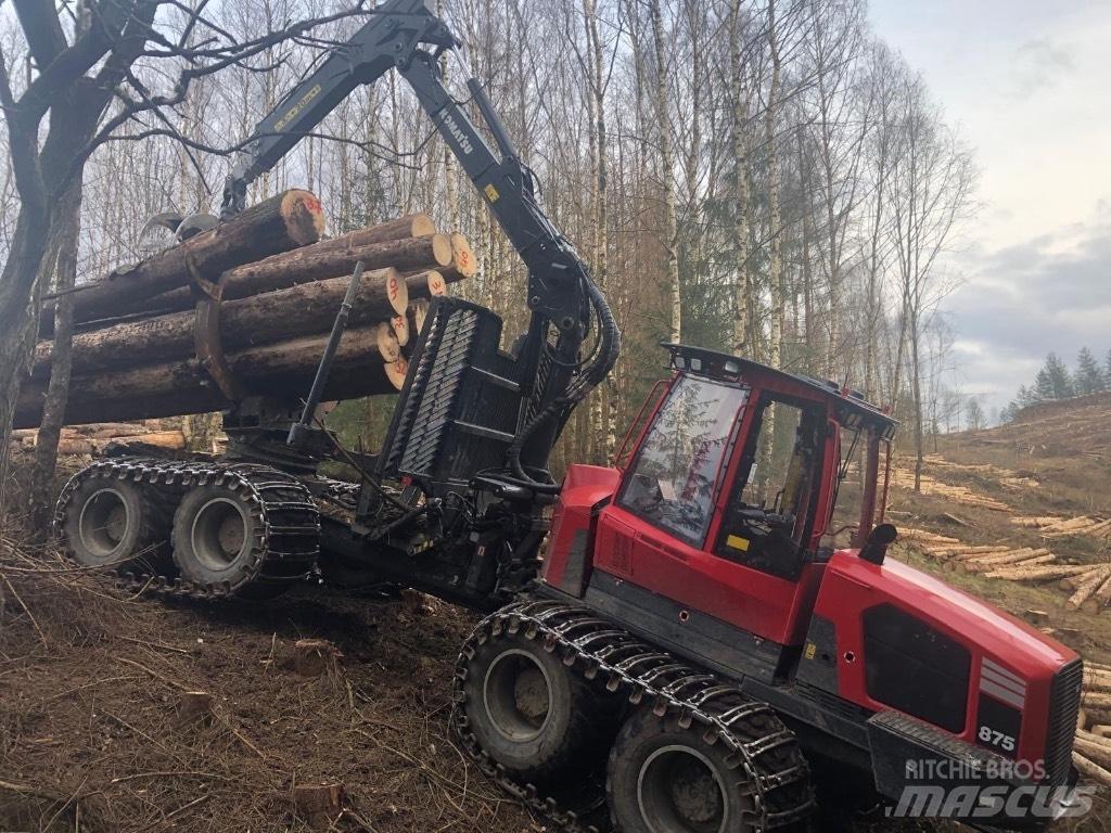 Komatsu 875 Forvarderi