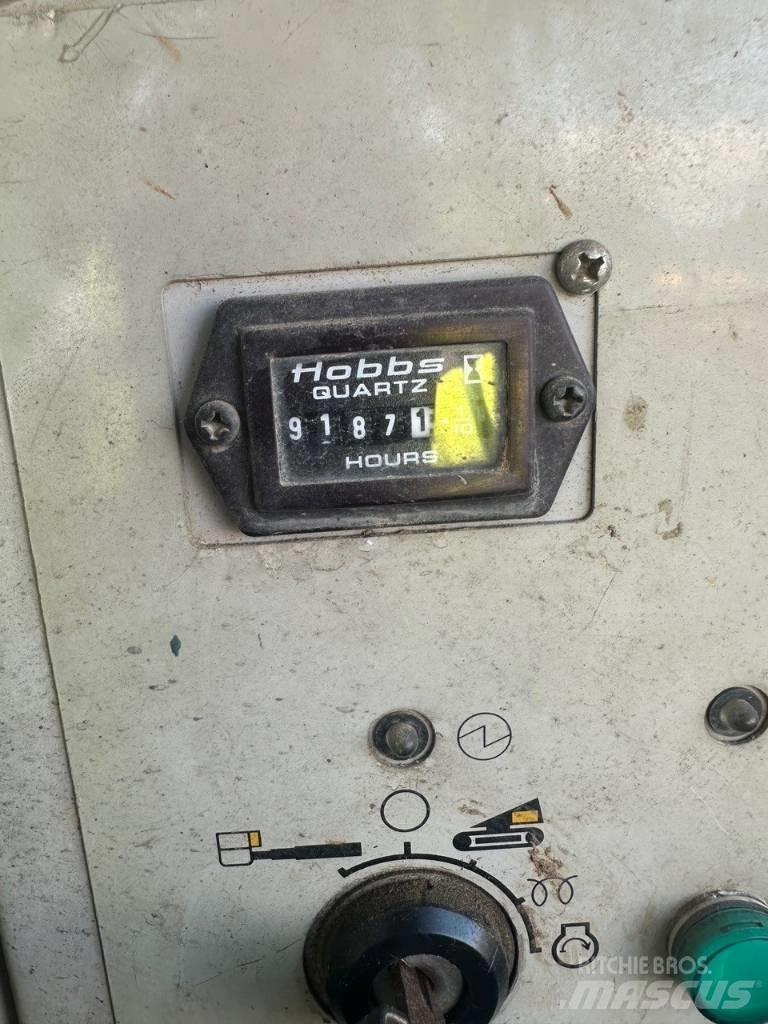 Aichi SR 182 Teleskopske podizne platforme