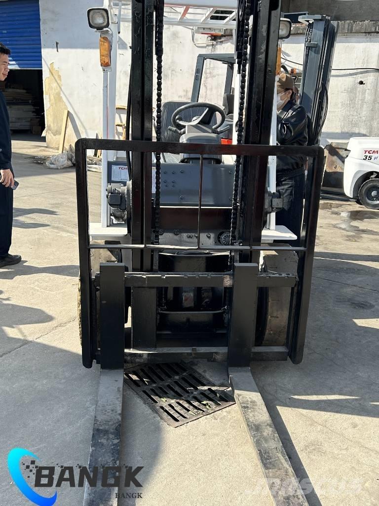 TCM FD30T3C Dizelski viljuškari