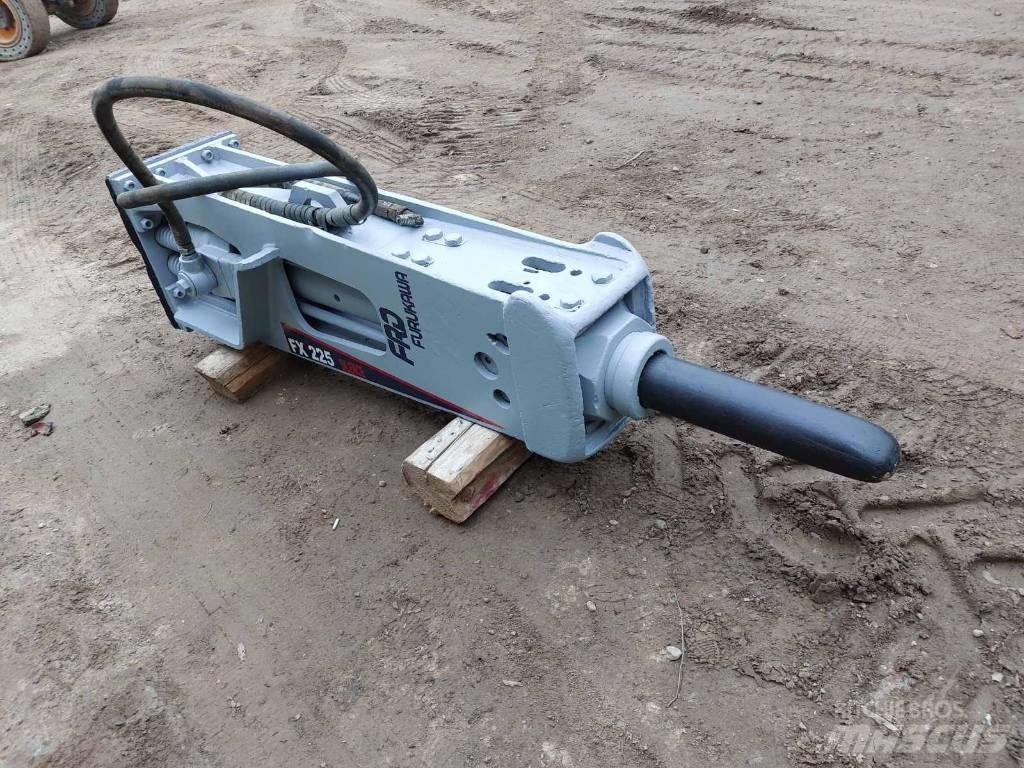 Furukawa FX 225 Čekići