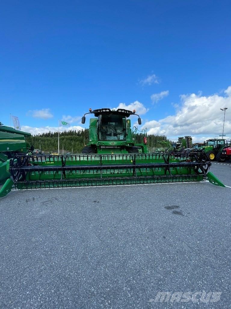 John Deere T 550 Kombajni