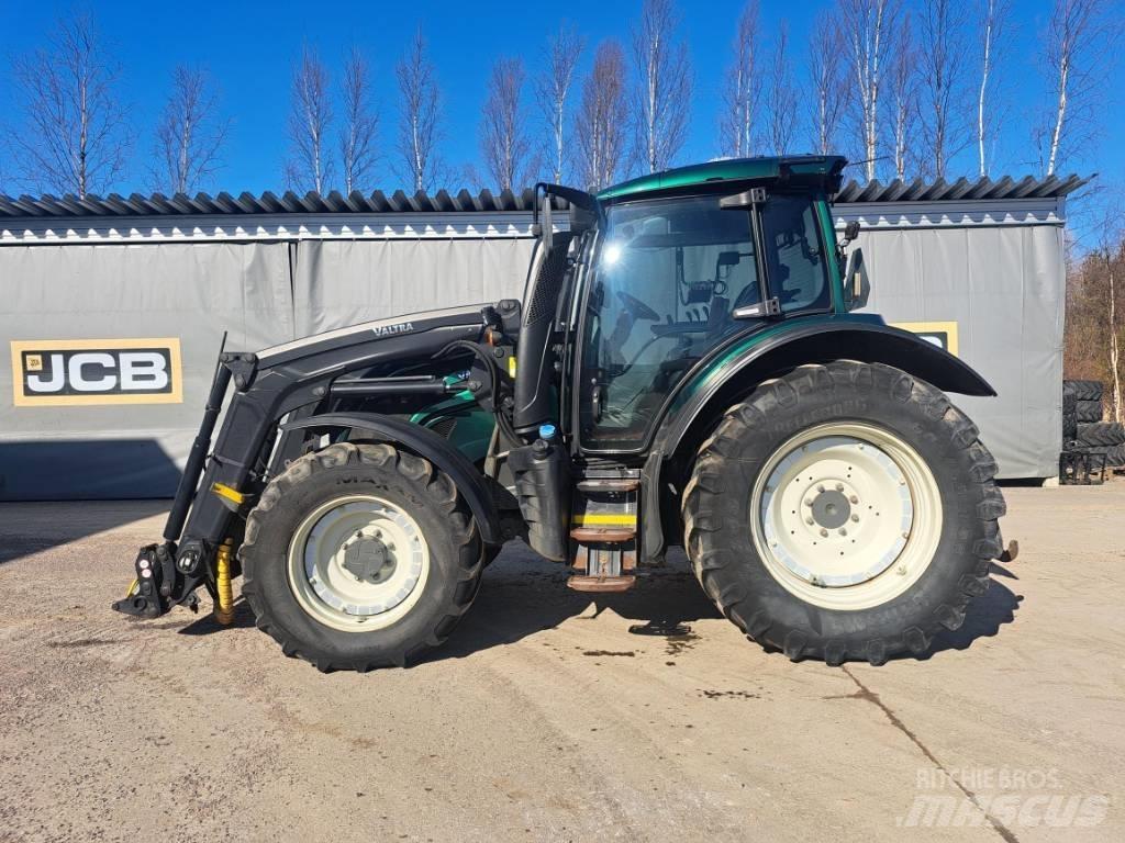 Valtra N 154 E Traktori